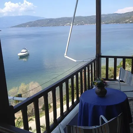 Отель Blue Bay 2*