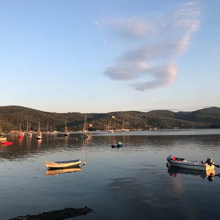 Blue Bay Отель Милина